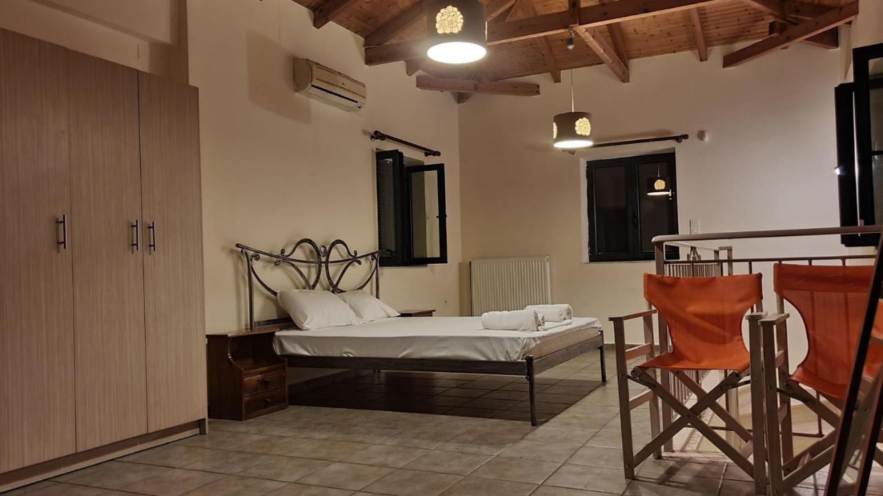 Frigano 1 Apartment Stoupa Luaran gambar